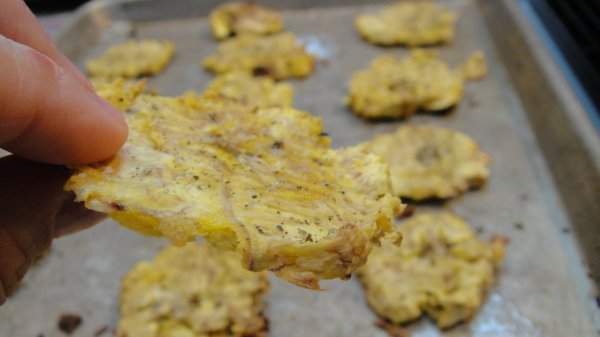 crispy-baked-smashed-plantains-019